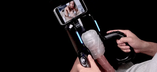 Přirážecí masturbátor pro muže