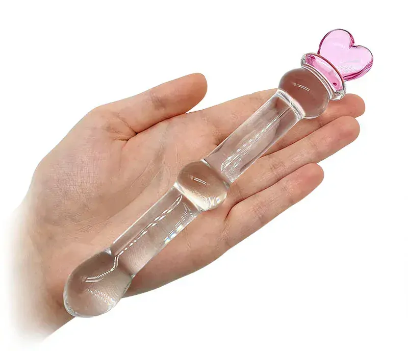 Skleněné dildo se srdíčkem - 17 cm