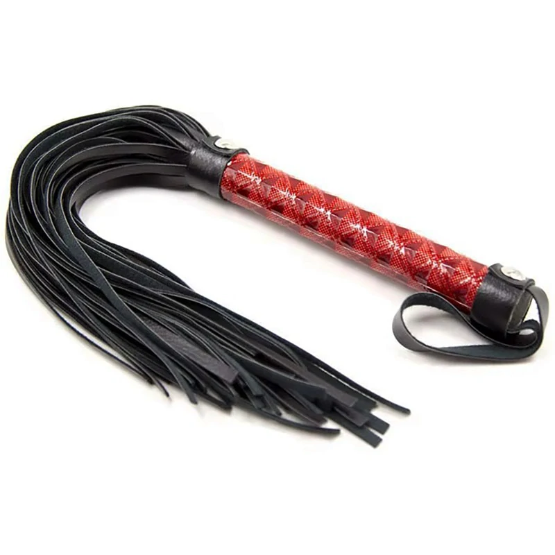 Kožený bičík se zdobenou rukojetí