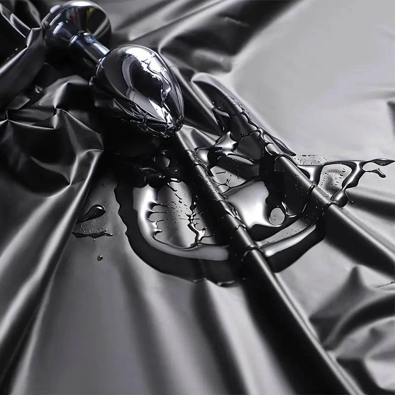 Černé voděodolné PVC prostěradlo