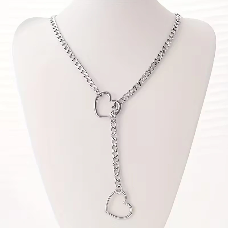 Náhrdelníkový obojek s vodítkem a dvěma srdci - stříbrný