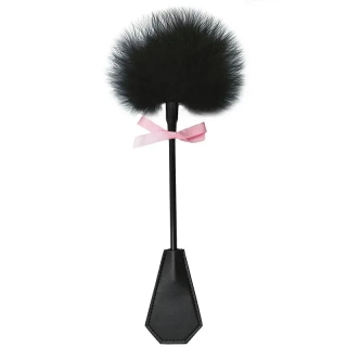 Plácačka s lechtacím peříčkem